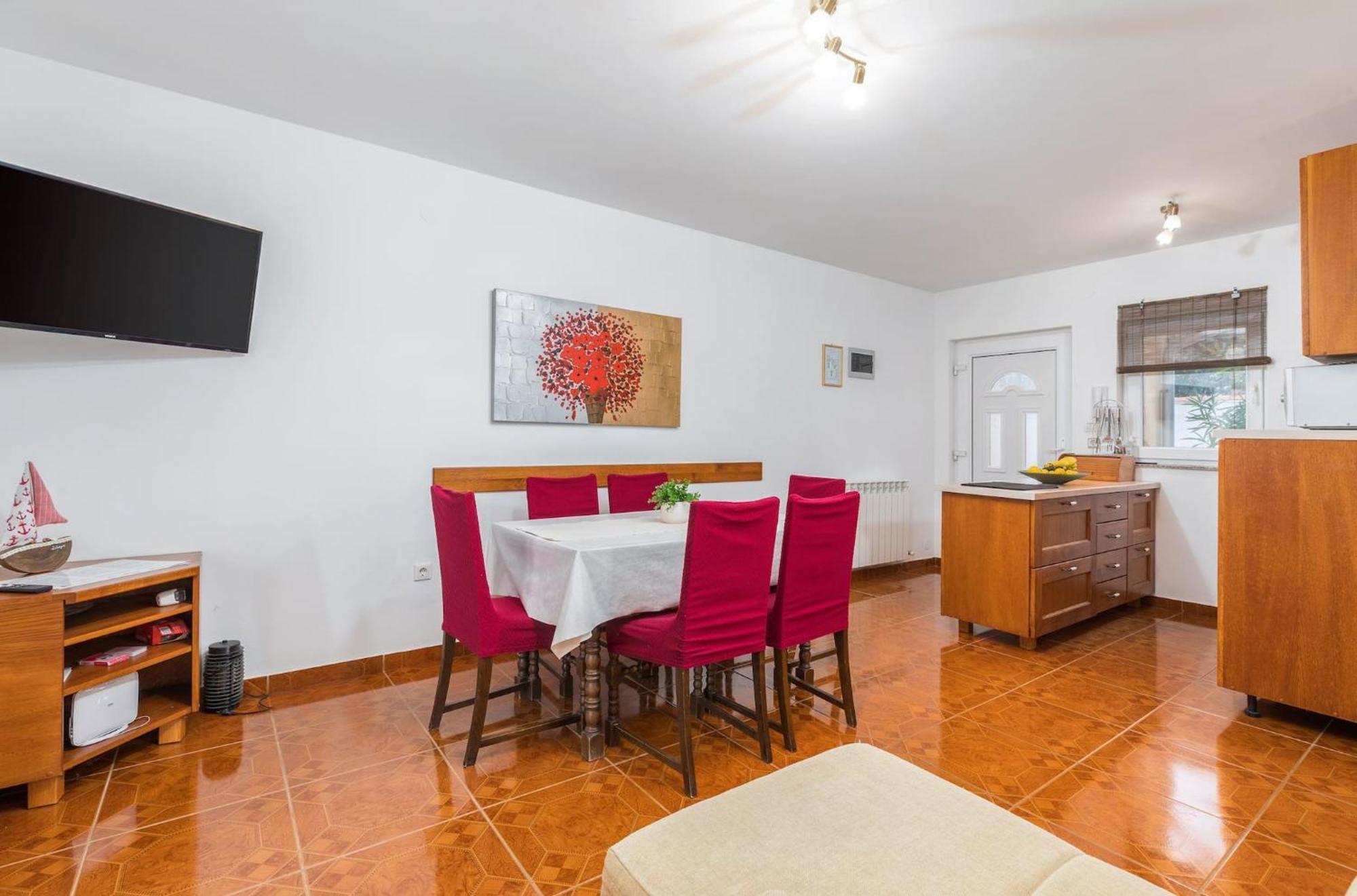 Apartment Buneta With Relaxing Outdoor Area Ližnjan エクステリア 写真